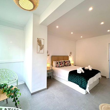 Malagueta Beach II & Private Terrace By Ele Apartments Malaga Luaran gambar