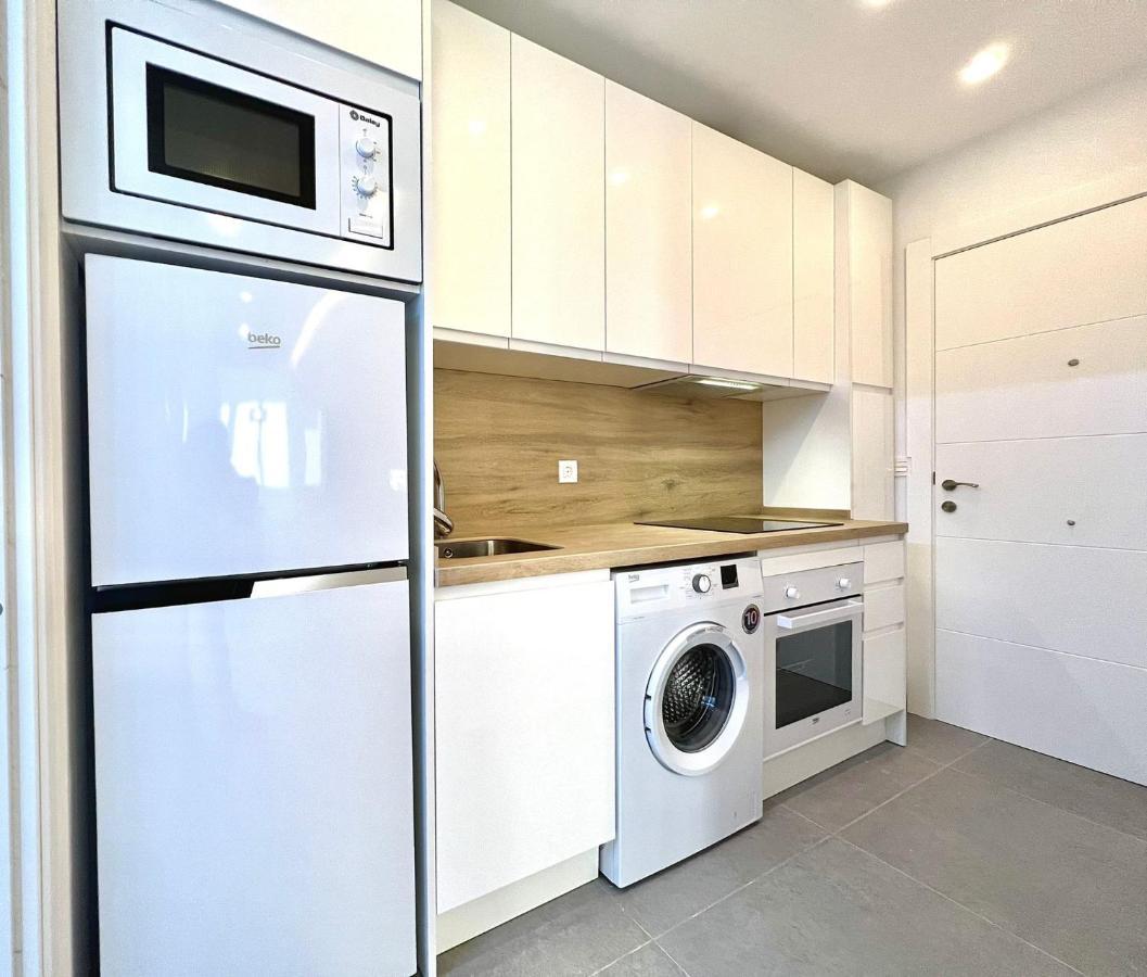 Malagueta Beach II & Private Terrace By Ele Apartments Malaga Luaran gambar