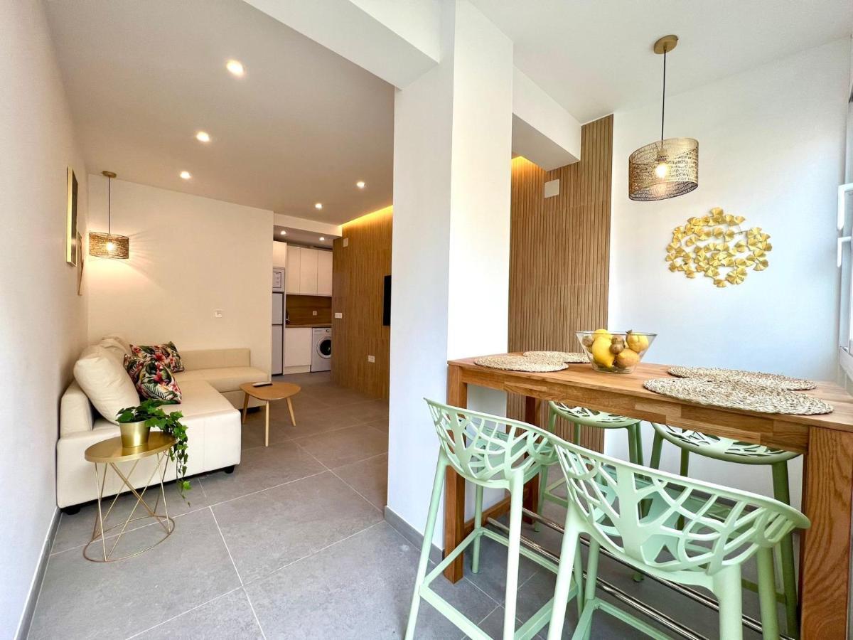 Malagueta Beach II & Private Terrace By Ele Apartments Malaga Luaran gambar