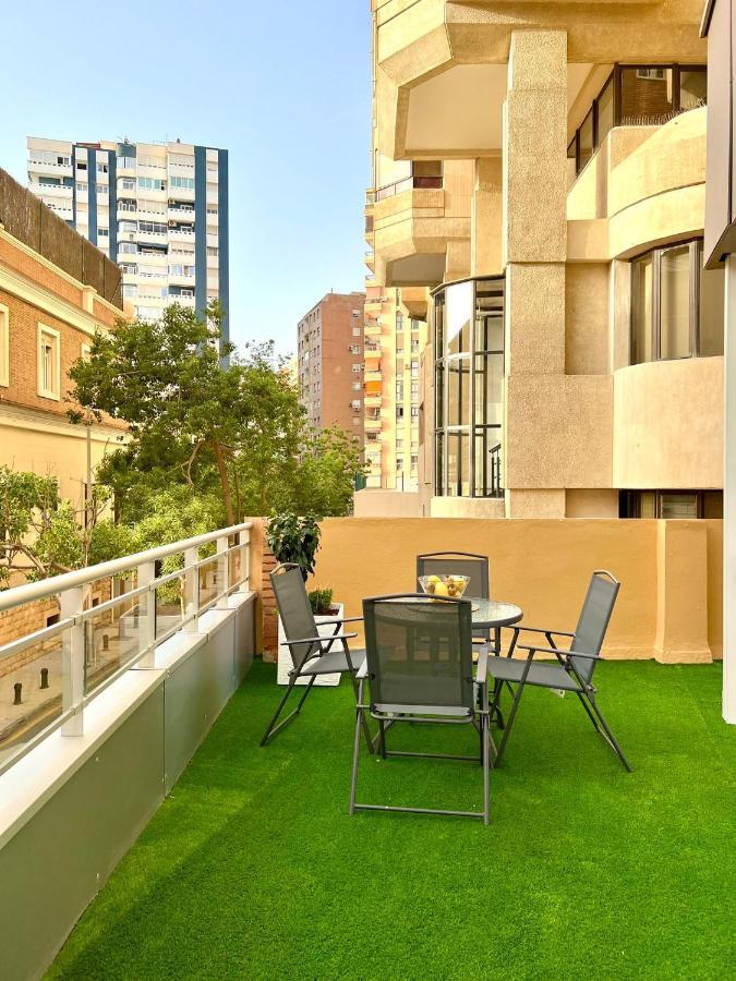 Malagueta Beach II & Private Terrace By Ele Apartments Malaga Luaran gambar